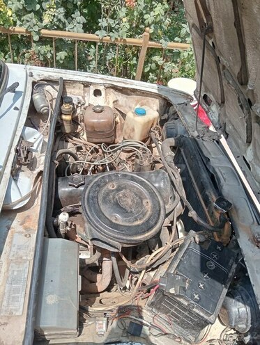 LADA (VAZ) 2104 1984, 200,000 km - 1.3 л - Gəncə