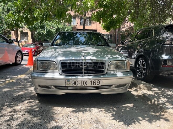 Mercedes C 180 1997, 520,562 km - 1.8 l - Bakı