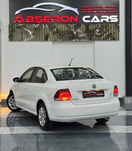 Volkswagen Polo 2013, 167,000 km - 1.6 l - Sumqayıt