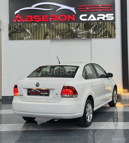 Volkswagen Polo 2013, 167,000 km - 1.6 l - Sumqayıt
