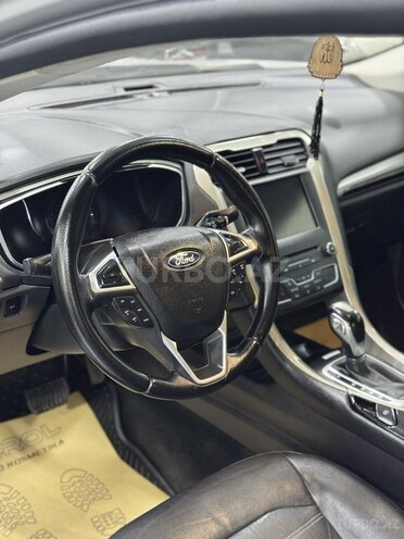 Ford Fusion (North America) 2015, 118,000 km - 1.5 л - Bakı