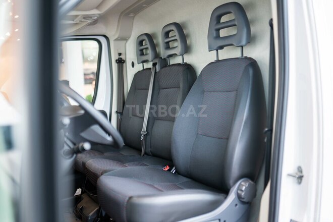 Peugeot Boxer 2025, 0 km - 2.2 l - Bakı