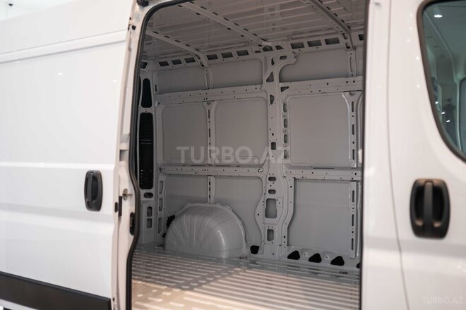 Peugeot Boxer 2025, 0 km - 2.2 l - Bakı