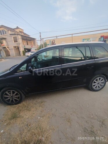Opel Zafira 2007, 275,000 km - 1.9 l - Bakı