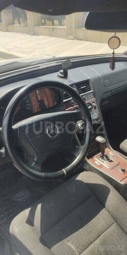 Mercedes C 220 d 1999, 580,000 km - 2.2 л - Gəncə