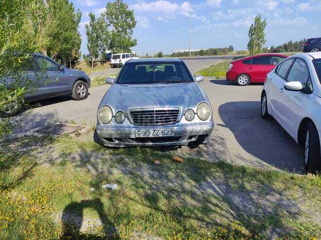 Mercedes E 220 d 2000, 999,900 km - 2.2 l - Bakı