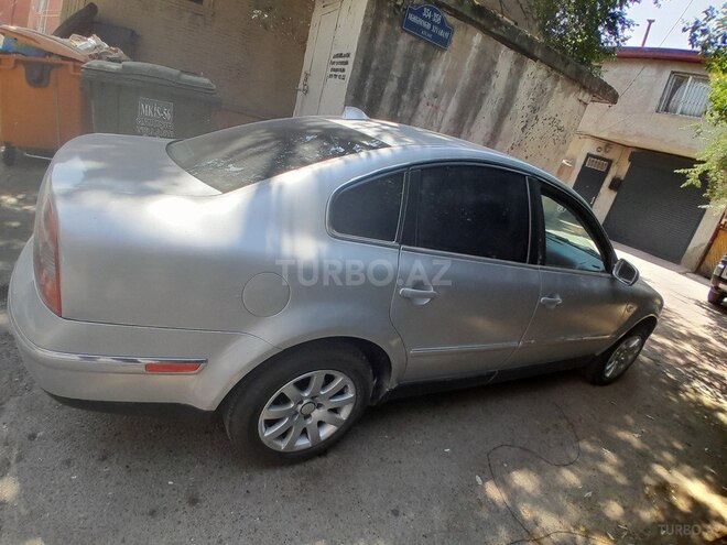 Volkswagen Passat 2001, 225,000 km - 1.8 l - Bakı