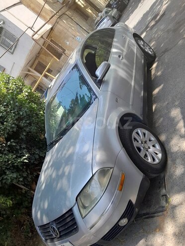 Volkswagen Passat 2001, 225,000 km - 1.8 l - Bakı