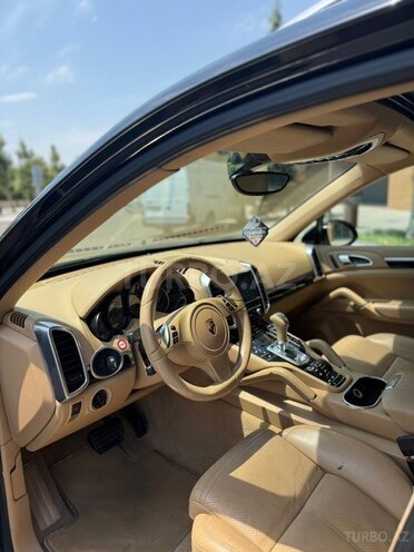 Porsche Cayenne 2013, 220,000 km - 3.6 l - Bakı