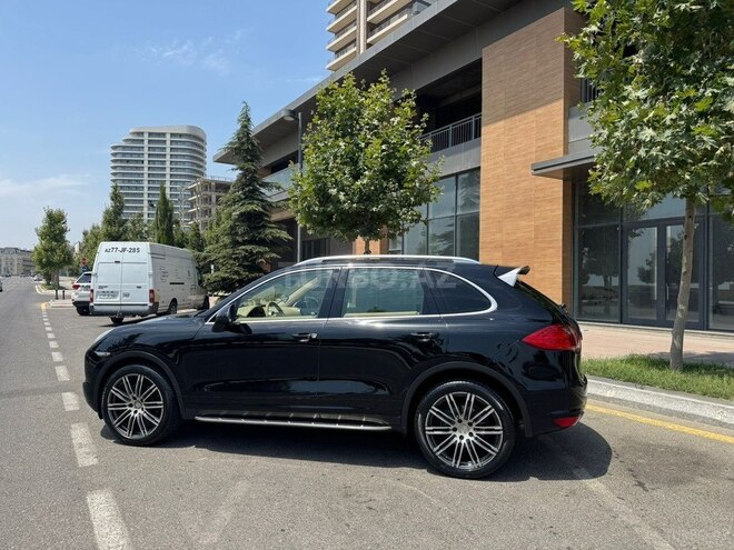 Porsche Cayenne 2013, 220,000 km - 3.6 l - Bakı