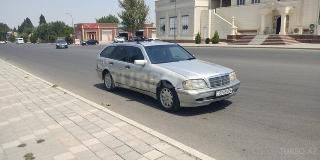 Mercedes C 220 d 1999, 580,000 km - 2.2 л - Gəncə