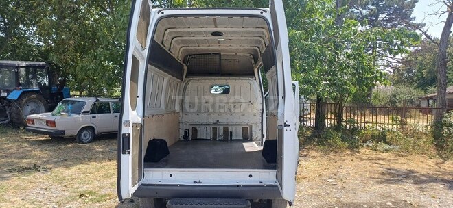 Ford Transit 2008, 250,000 km - 2.4 л - Şəki