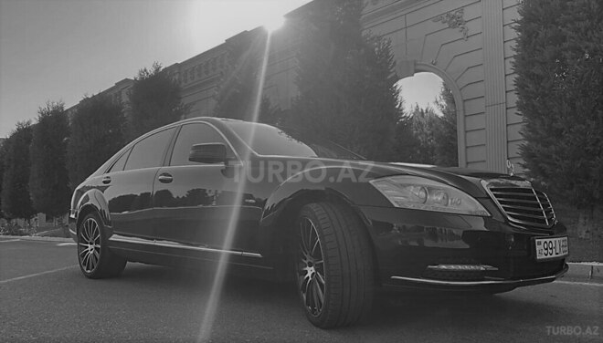 Mercedes S 500 4MATIC 2011, 200,000 km - 4.7 l - Gəncə