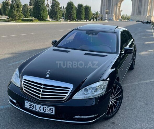 Mercedes S 500 4MATIC 2011, 200,000 km - 4.7 l - Gəncə