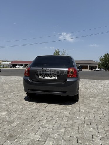 Toyota Corolla 2006, 217,000 km - 1.4 l - Göyçay