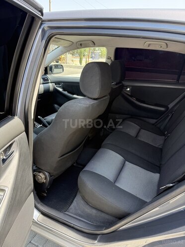 Toyota Corolla 2006, 217,000 km - 1.4 l - Göyçay
