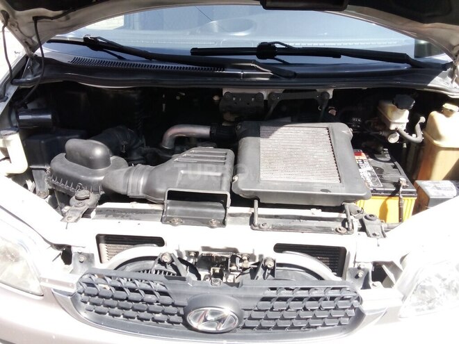 Hyundai H-1 2004, 175,000 km - 2.5 l - Bakı