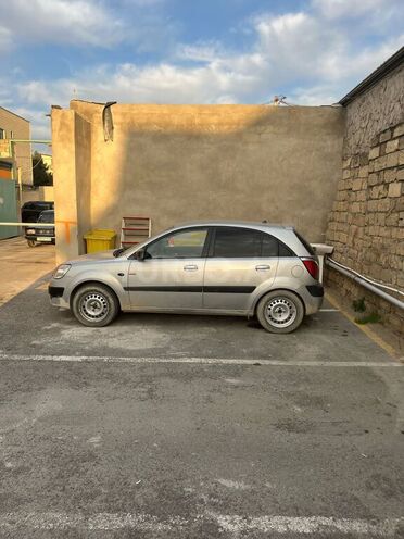 Kia Rio 2005, 335,000 km - 1.6 l - Bakı