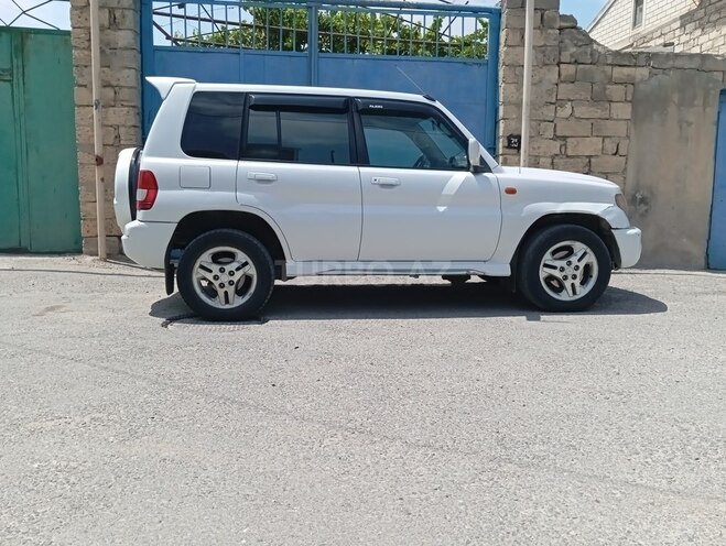 Mitsubishi Pajero io 2000, 270,000 km - 1.8 l - Bakı