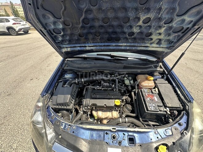 Opel Astra 2006, 330,000 km - 1.4 l - Bakı