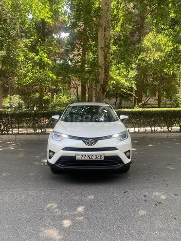 Toyota RAV4 2016, 135,840 km - 2.0 l - Bakı