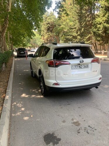 Toyota RAV4 2016, 135,840 km - 2.0 l - Bakı