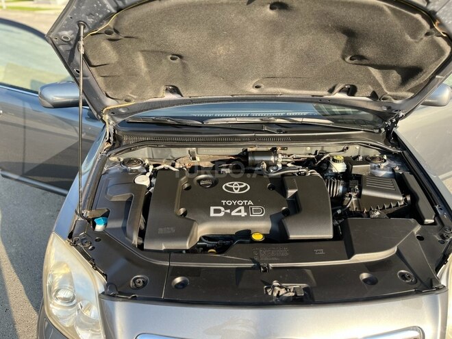 Toyota Avensis 2005, 280,000 km - 2.0 l - Bakı