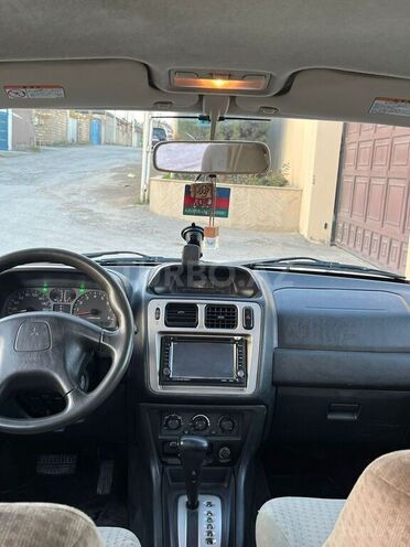 Mitsubishi Pajero io 2004, 285,000 km - 2.0 л - Bakı