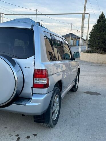 Mitsubishi Pajero io 2004, 285,000 km - 2.0 л - Bakı