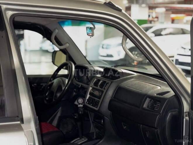 Mitsubishi Pajero io 1999, 233,000 km - 1.8 l - Bakı
