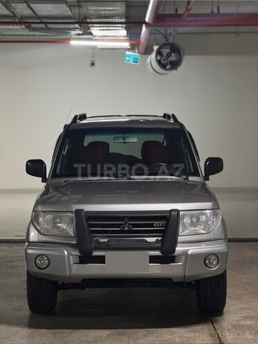Mitsubishi Pajero io 1999, 233,000 km - 1.8 l - Bakı