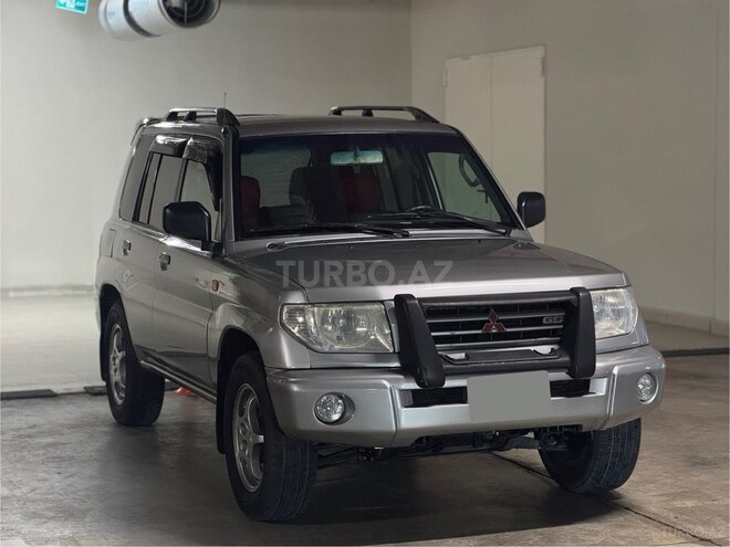 Mitsubishi Pajero io 1999, 233,000 km - 1.8 l - Bakı