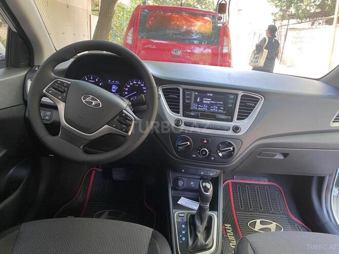 Hyundai Accent 2019, 132,000 km - 1.6 l - Bakı