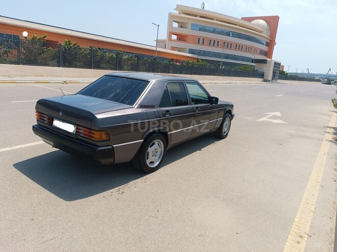 Mercedes 190 1991, 268,800 km - 2.0 l - Bakı