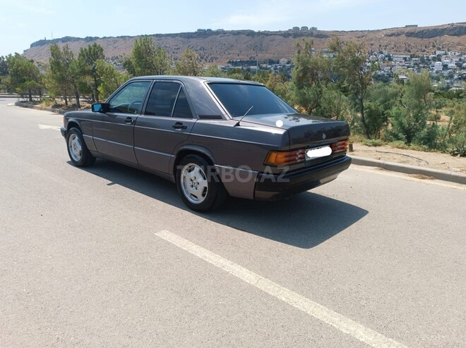 Mercedes 190 1991, 268,800 km - 2.0 l - Bakı