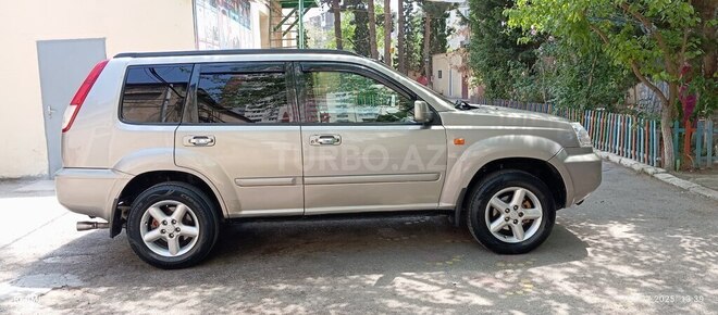 Nissan X-Trail 2002, 302,000 km - 2.0 л - Bakı