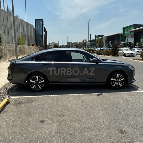 Changan Qiyuan A05 2024, 32,000 km - 1.5 l - Bakı