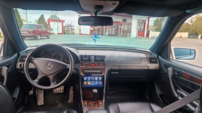 Mercedes C 240 2000, 195,000 km - 2.4 l - Yevlax