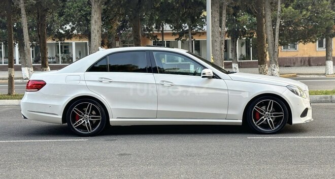 Mercedes E 220 d 2015, 192,000 km - 2.2 l - Bakı