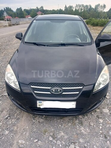 Kia Ceed 2008, 290,000 km - 1.6 л - Qəbələ