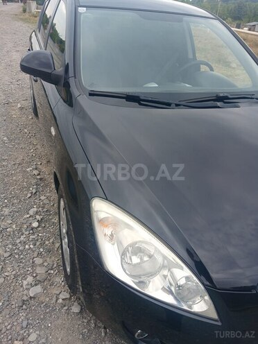 Kia Ceed 2008, 290,000 km - 1.6 л - Qəbələ