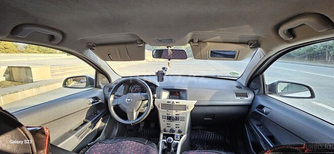 Opel Astra 2008, 250,000 km - 1.4 l - Qusar