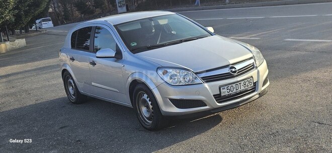 Opel Astra 2008, 250,000 km - 1.4 l - Qusar