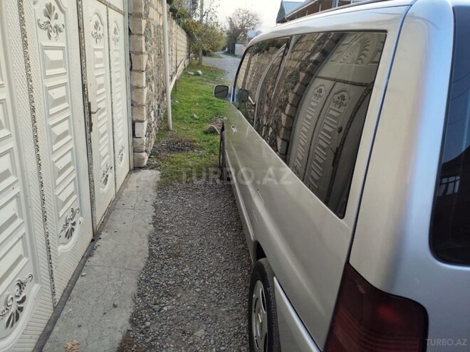 Mercedes Vito 111 2002, 241,402 km - 2.2 l - Şəmkir