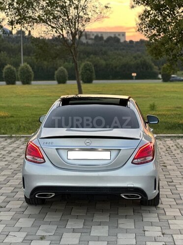 Mercedes C 300-7