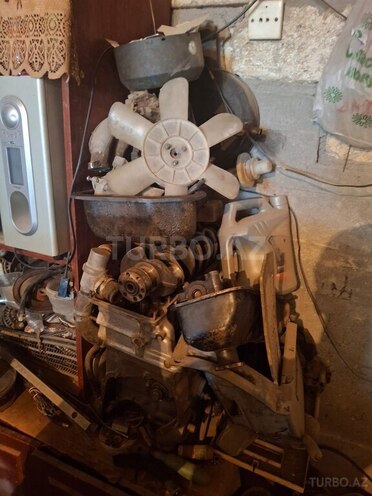 LADA (VAZ) 21011 1980, 180,000 km - 1.3 л - Bakı