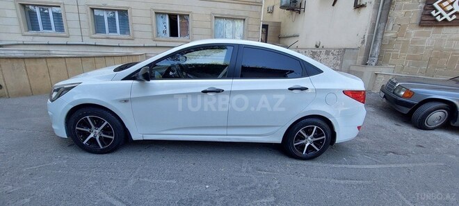 Hyundai Accent 2014, 204,000 km - 1.6 l - Bakı