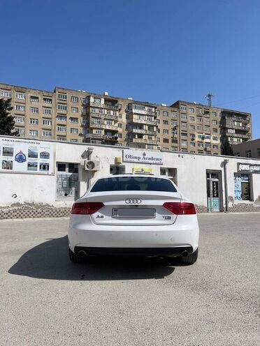 Audi A5 2013, 131,000 km - 2.0 l - Bakı