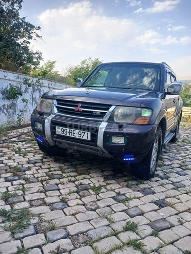 Mitsubishi Pajero 2000, 254,315 km - 3.0 l - Laçın