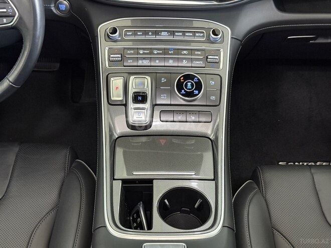 Hyundai Santa Fe 2022, 45,000 km - 1.6 l - Bakı